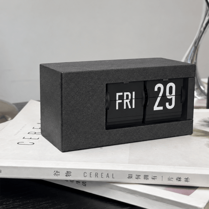 Mechanical Retro Flip Clock