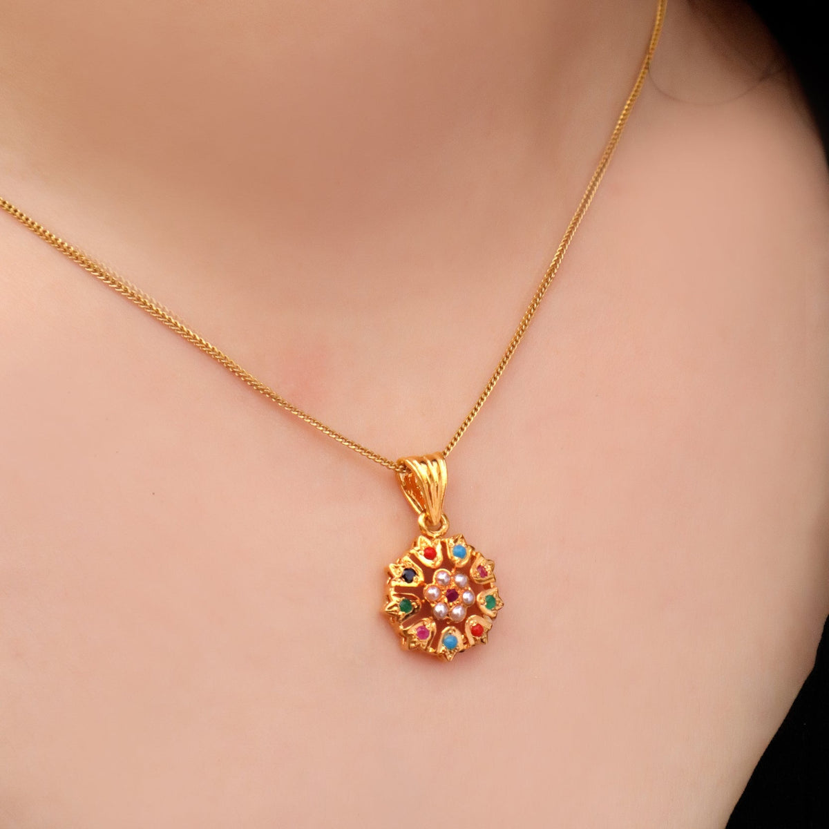 Elegant Naurattan Pendant Set