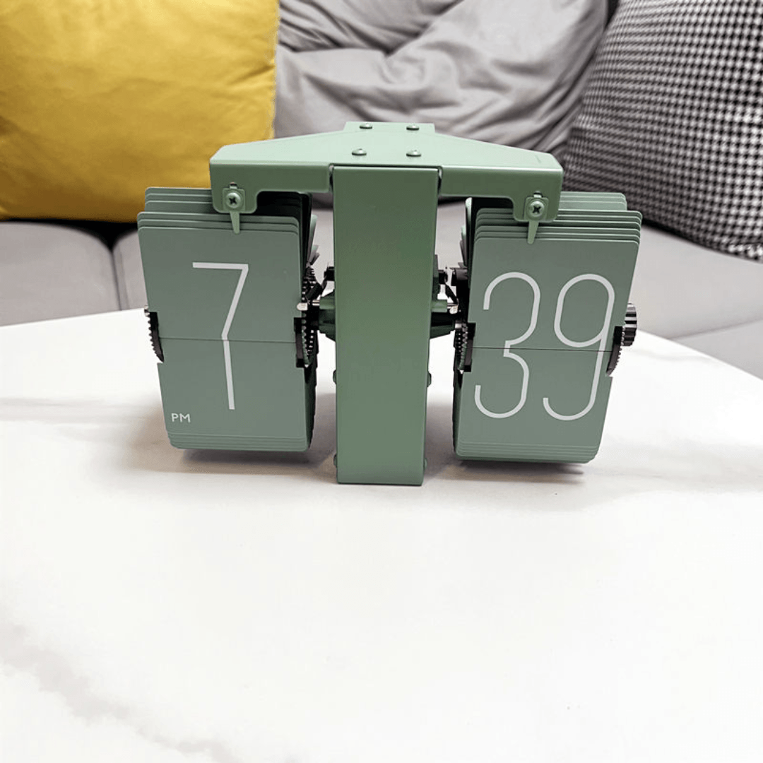 Mechanical Retro Flip Clock