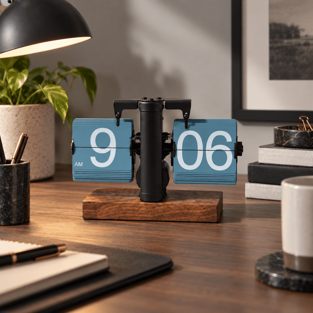 Mechanical Retro Flip Clock