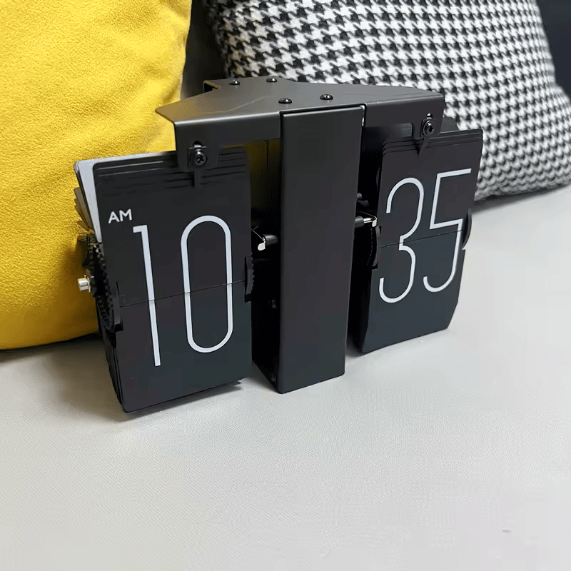 Mechanical Retro Flip Clock