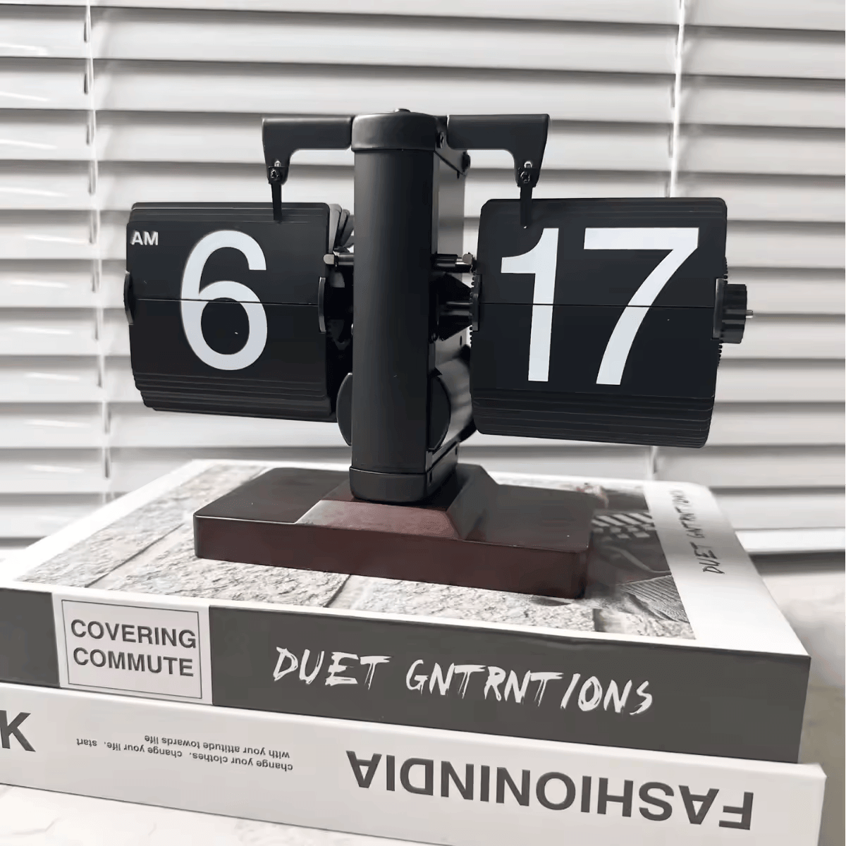 Mechanical Retro Flip Clock